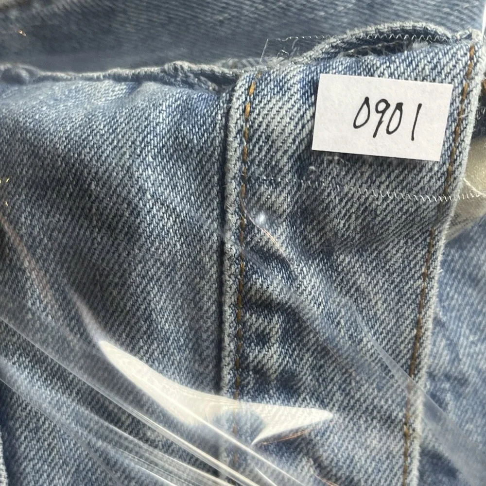 Vintage Levis Jeans Mens 33x32 550 Blue Relaxed Fit Denim Light Wash Y2K READ*